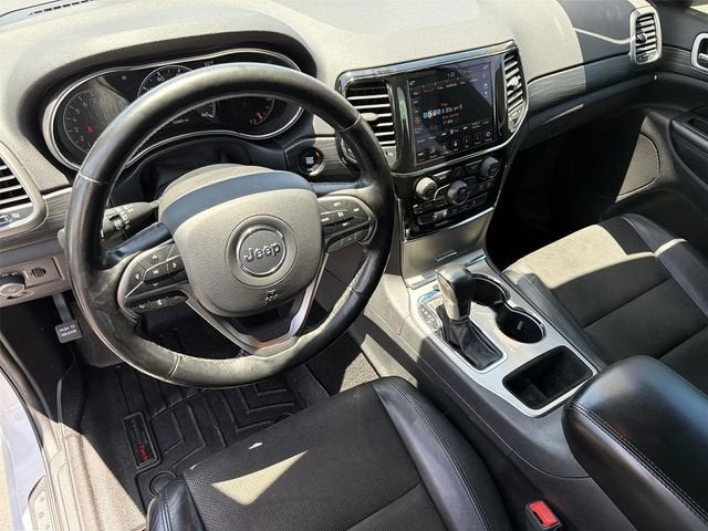 2021 Jeep Grand Cherokee Laredo X 4x4