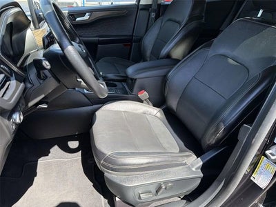 2020 Ford Escape Titanium Hybrid