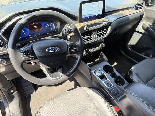 2020 Ford Escape Titanium Hybrid