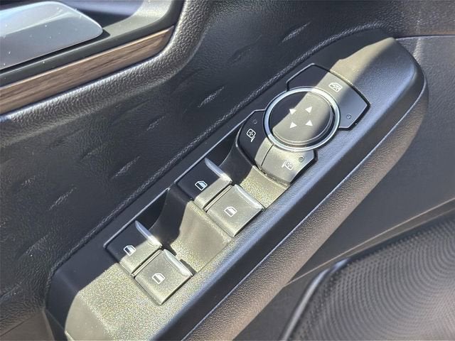 2020 Ford Escape Titanium Hybrid