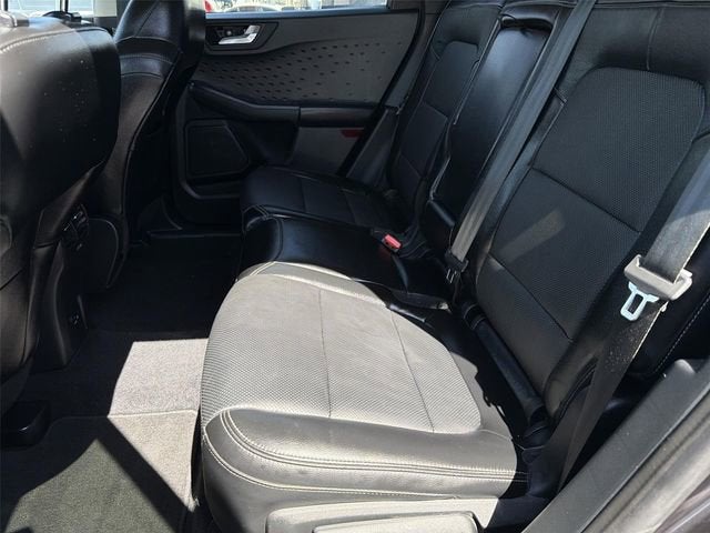 2020 Ford Escape Titanium Hybrid