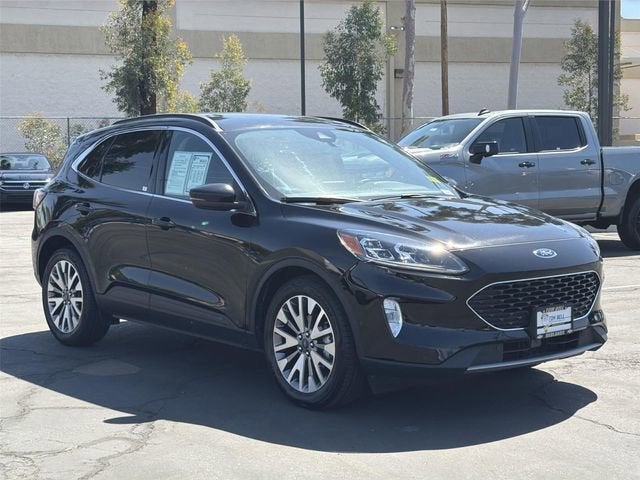2020 Ford Escape Titanium Hybrid