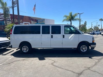 2021 Chevrolet Express Passenger 3500 LT
