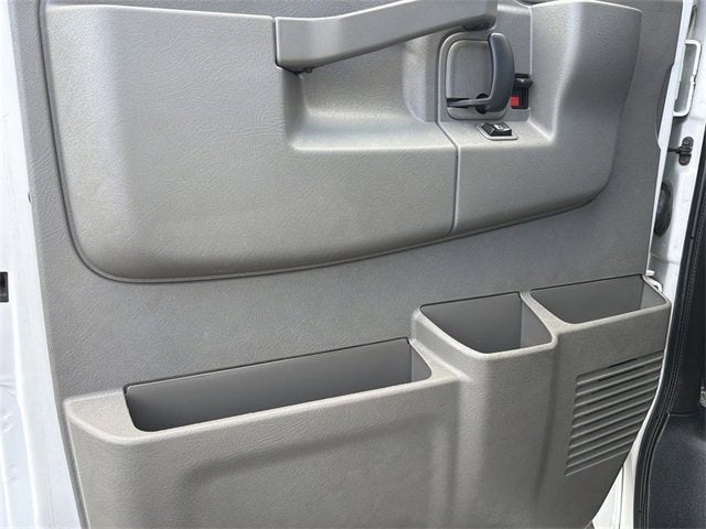 2016 Chevrolet Express Passenger 3500 LT