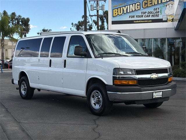 2016 Chevrolet Express Passenger 3500 LT