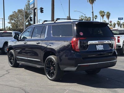 2023 GMC Yukon XL SLT