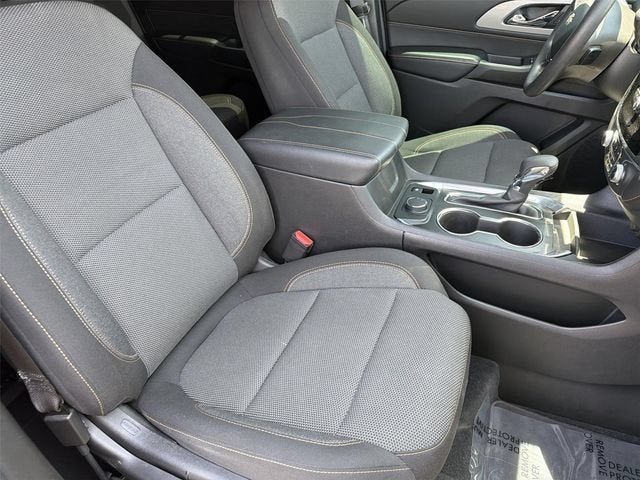 2021 Chevrolet Traverse LS