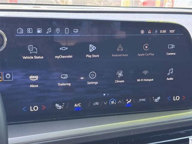 2025 Chevrolet Traverse LT