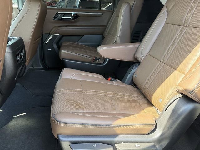 2025 Chevrolet Suburban High Country