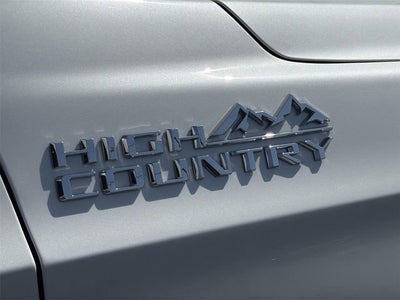 2025 Chevrolet Suburban High Country