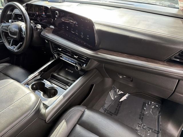 2025 Chevrolet Suburban Z71