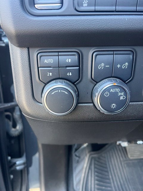 2021 Chevrolet Suburban LS