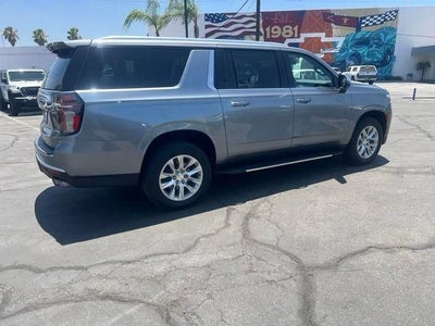 2022 Chevrolet Suburban Premier