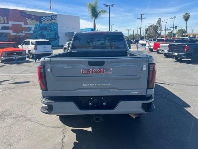 2024 GMC Sierra 2500 HD AT4