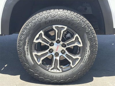 2023 GMC Canyon AT4