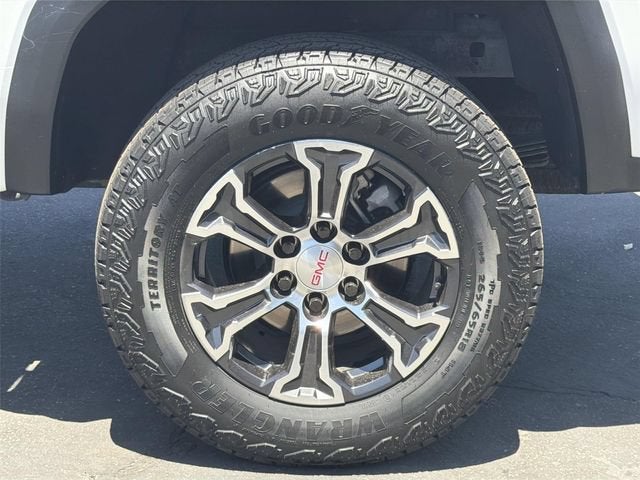 2023 GMC Canyon AT4