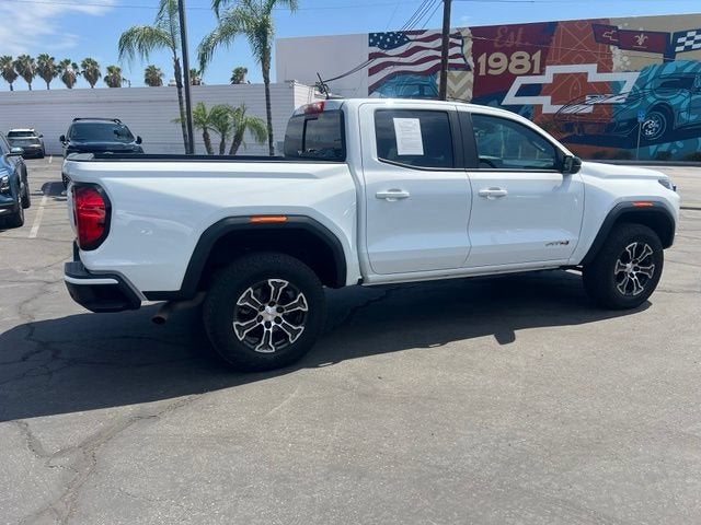 2023 GMC Canyon AT4