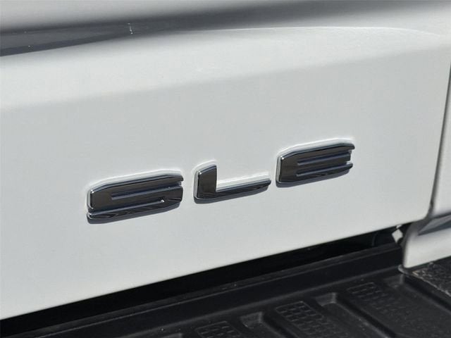 2024 GMC Sierra 1500 SLE