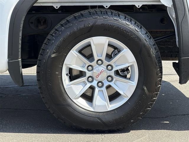 2024 GMC Sierra 1500 SLE