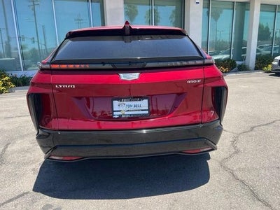 2024 Cadillac LYRIQ Luxury 2