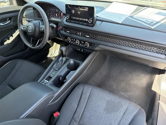 2025 Honda Accord Sedan SE