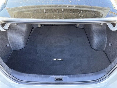 2025 Nissan Altima SR FWD