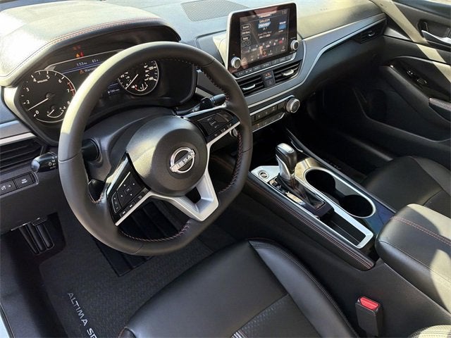 2025 Nissan Altima SR FWD