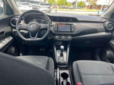 2023 Nissan Kicks S Xtronic CVT