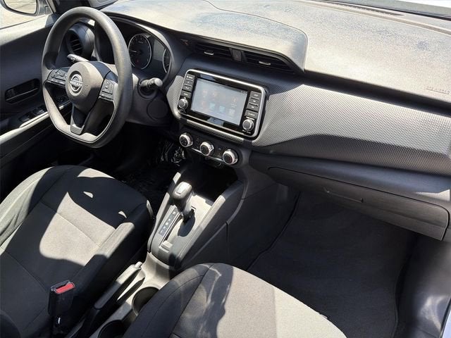 2023 Nissan Kicks S Xtronic CVT