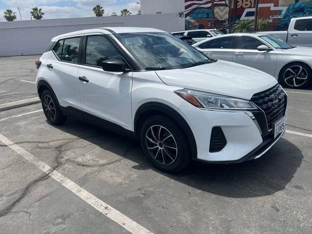 2023 Nissan Kicks S Xtronic CVT