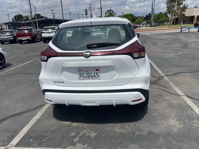 2023 Nissan Kicks S Xtronic CVT