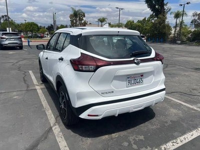 2023 Nissan Kicks S Xtronic CVT