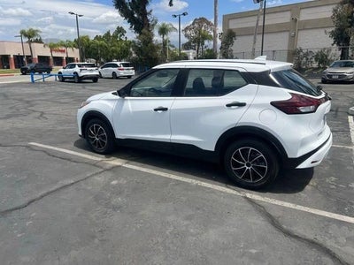 2023 Nissan Kicks S Xtronic CVT