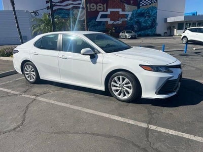 2022 Toyota Camry LE
