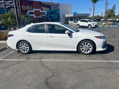 2022 Toyota Camry LE