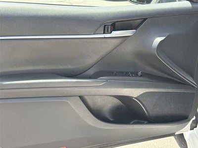 2024 Toyota Camry Hybrid SE