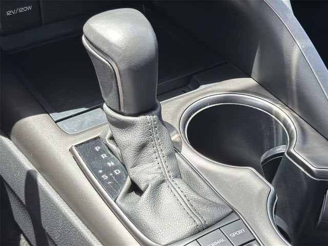 2024 Toyota Camry Hybrid SE
