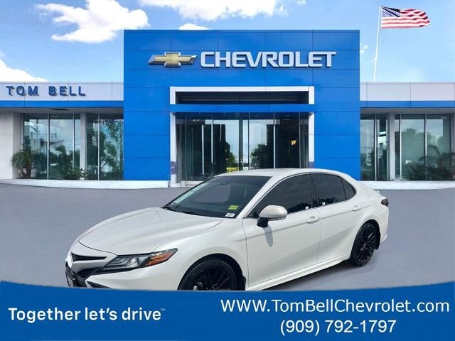 2023 Toyota Camry XSE Hybrid