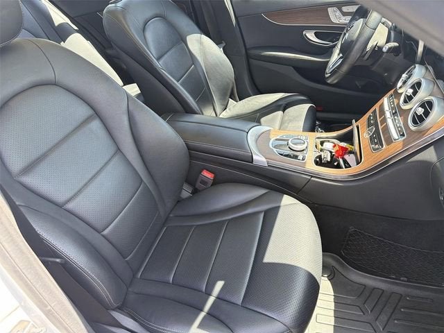2020 Mercedes-Benz C 300 C 300