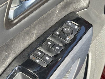 2023 Nissan Pathfinder SL FWD