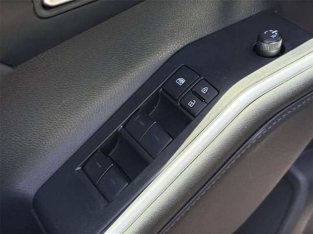 2025 Toyota Highlander Hybrid XLE