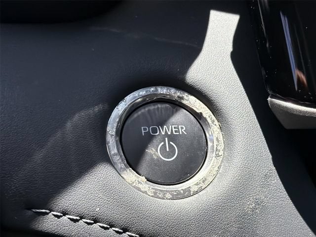 2025 Toyota Highlander Hybrid XLE