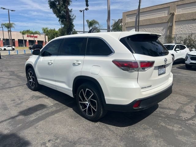 2015 Toyota Highlander LE V6