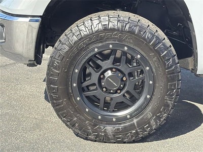 2019 Toyota Tundra SR5 5.7L V8