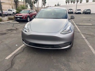 2025 Tesla Model Y Long Range