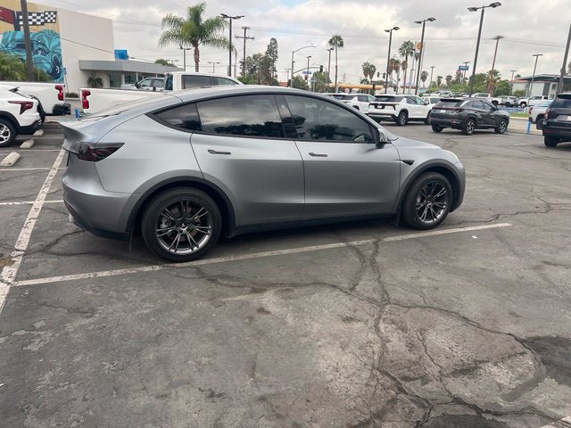 2025 Tesla Model Y Long Range