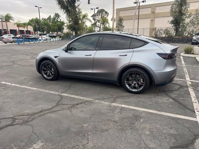 2025 Tesla Model Y Long Range