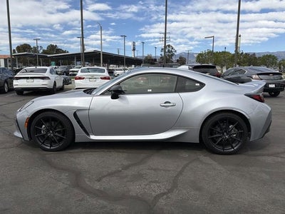 2024 Toyota GR86 Premium