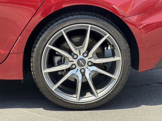 2023 Genesis G70 2.0T RWD