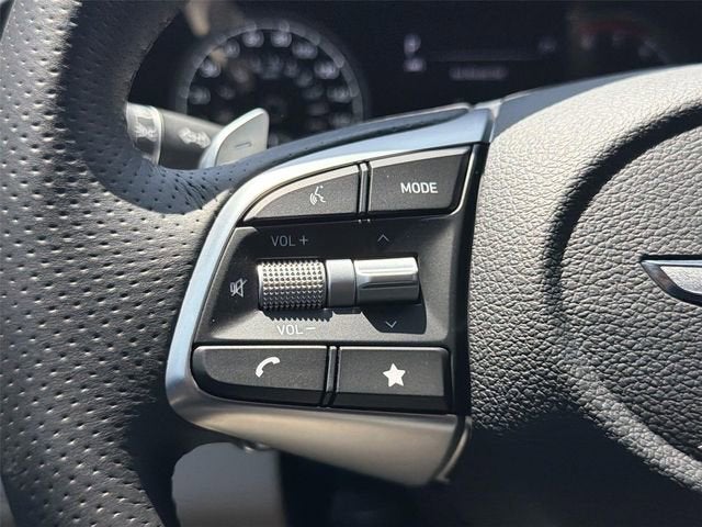 2023 Genesis G70 2.0T RWD